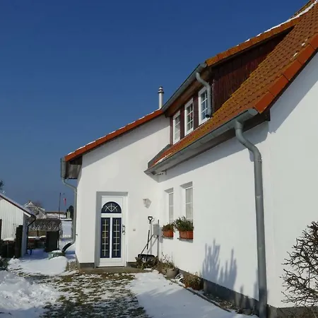 Ferienwohnung 2, Neuendorf - Hiddensee Apartment