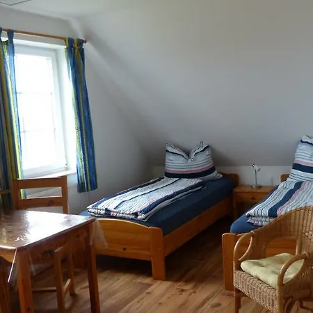 Ferienwohnung 2, Neuendorf - Hiddensee Apartment Neuendorf (Hiddensee)
